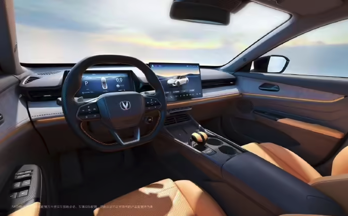 第三代长安UNI-V车型开启预售：2.0T 劲擎型尝鲜价11.49万